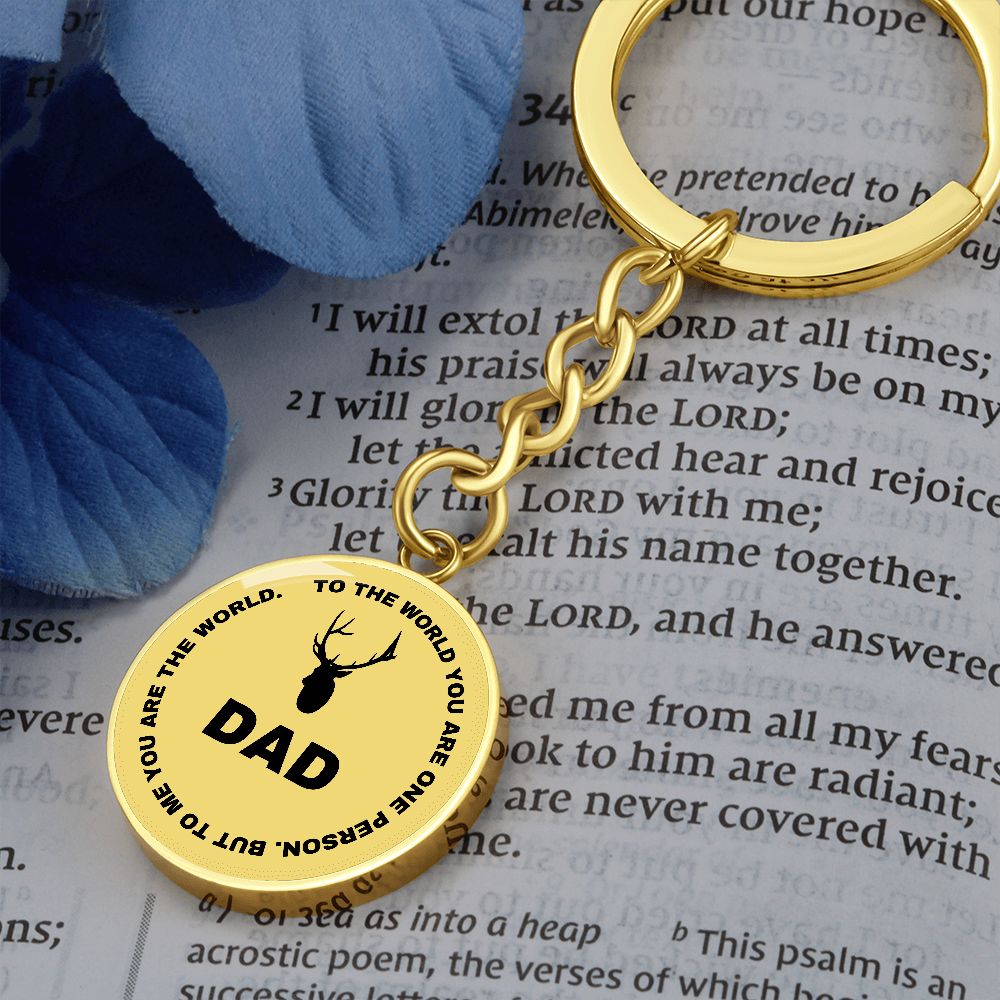 Graphic Circle Keychain For Keys | World Class Dad loves hunting
